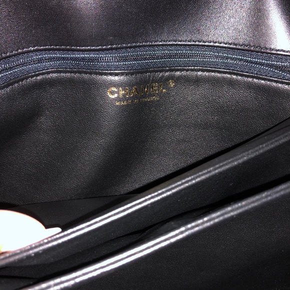 CHANEL Single Flap Quilted Leather - Picture 3 of 7